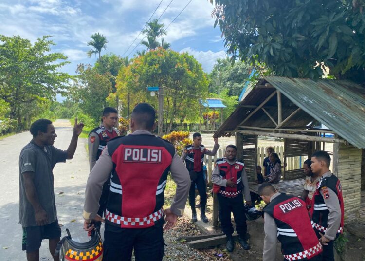 Memastikan masyarakat aman, Sat Samapta Polres Sarmi rutin gelar Patroli dengan Humanis