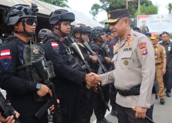Jelang Putusan MK, Kapolda Papua Tengah Pimpin Apel Harkamtimas di Polres Nabire