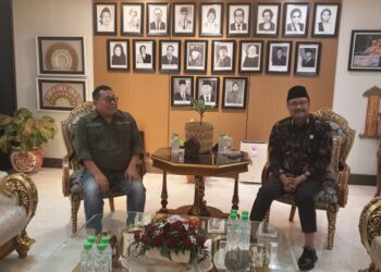 Ketua Umum SMSI Temui Mensos Bahas Sinergi dalam Peringatan HPN 2025