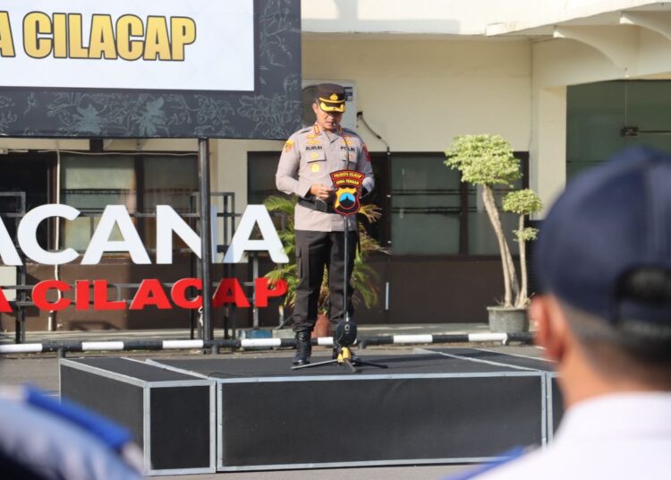 Polresta Cilacap Laksanakan Apel Gelar Pasukan Operasi Keselamatan Candi 2025