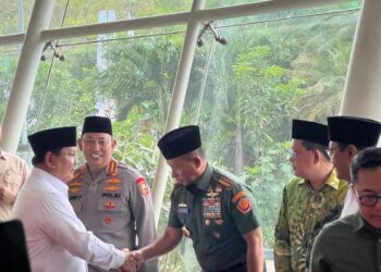 Kapolri Dampingi Presiden dan Wakil Presiden Hadiri Kongres Muslimat NU