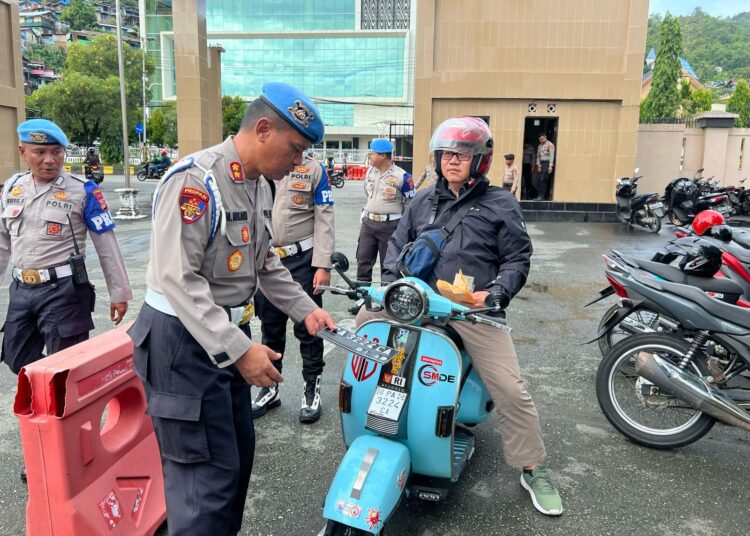 Gaktibplin, Bid Propam Polda Papua Lakukan Pemeriksaan Kelengkapan Diri dan Kelengkapan Bermotor