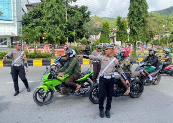 Hari Kelima Operasi Keselamatan Cartenz 2025 Polda Papua: Polda Papua Gelar Razia Kendaraanl