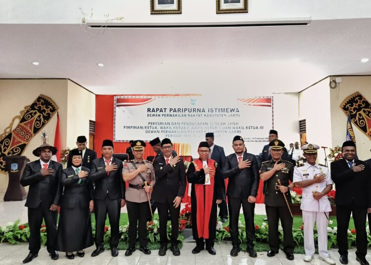 Kapolres Sarmi Hadiri Pelantikan Anggota dan Pimpinan DPR Kabupaten Sarmi