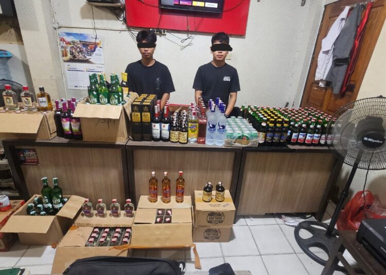 Polresta Jayapura Kota Polda Papua Kembali Amankan Ratusan Miras yang Dijual Secara Ilegal Beserta Dua Pemiliknya