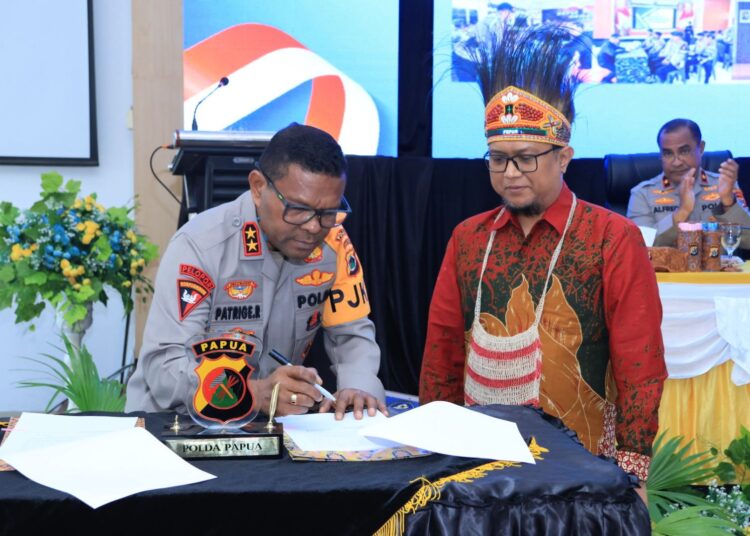 Kapolda Papua Ikuti Taklimat Akhir Pemeriksaan Keuangan oleh BPK-RI
