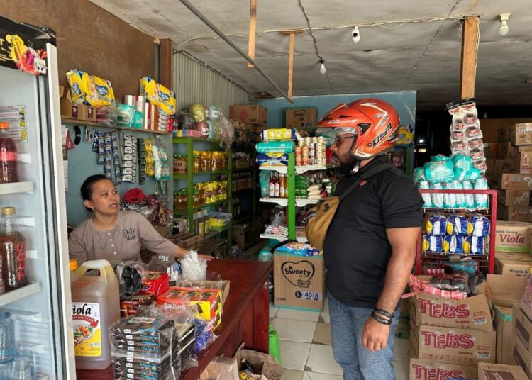 Jelang Bulan Puasa, Polres Waropen Polda Papua Lakukan Operasi Pasar Antisipasi Kenaikan Harga Sembako