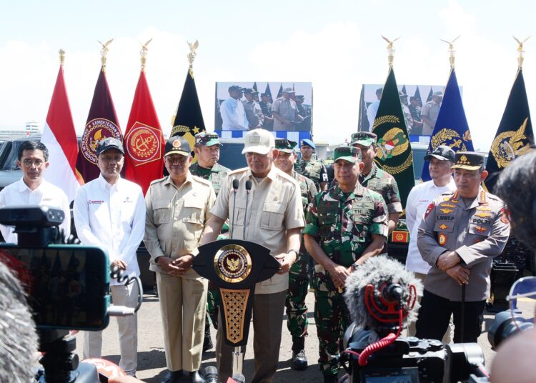 Menhan Serahkan Ransus Maung di Bandung