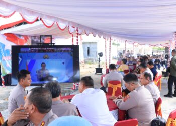 Kapolda Papua Hadiri Kegiatan Peletakan Batu Pertama Serentak Oleh Kapolri