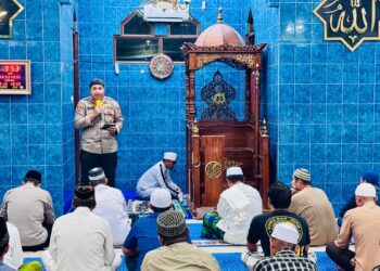 Safari Ramadhan, Kapolres Biak Polda Papua Kunjungi Jamaah Masjid Al Hafidz
