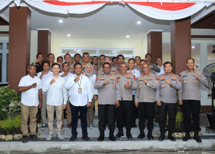 Kapolda Papua Hadiri Kegiatan Serah Terima Kunci Rumah Susun Polda Papua