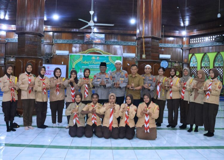 Kapolda Papua Lakukan Safari Ramadhan di Masjid Al-Muhajirin Koya Barat, Kota Jayapura