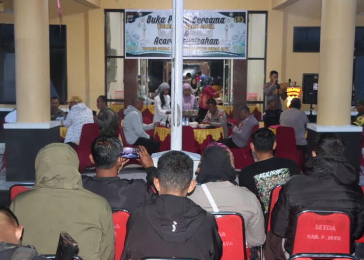 Pererat Tali Silahturahmi, Polres Puncak Jaya Gelar Buka Puasa Bersama Di Bulan Suci Ramadhan 1446 H