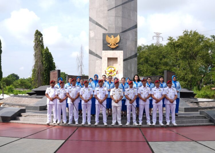 Sambut HUT Kopaska Ke-63, Danpuskopaska TNI AL pimpin Upacara Tabur Bunga