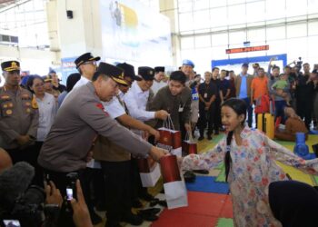 Bintara Polri 2008 Polda Papua Berbagi, Polri Untuk Masyarakat