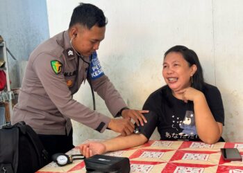 Subsatgas Keladi Sagu Sambangi Warga Berikan Layanan Kesehatan Gratis Bagi Masyarakat