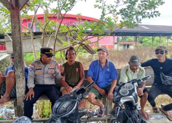Polsek Muara Tami Polda Papua Himbau Masyarakat Pangkalan Ojek serta Sopir Truck Pengangkut Karang Timbunan