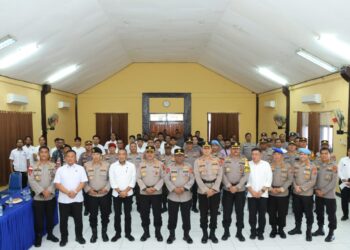 Kapolda Polda Papua Laksanakan Kunjungan Kerja serta Giat Tatap Muka di Kab. Kepulauan Yapen