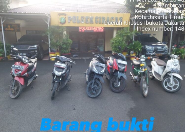 Patroli Perintis Presisi Amankan Kelompok Pemuda yang Diduga Hendak Tawuran di Jakarta Timur