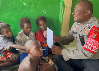 Satgas Si Ipar Polres Yahukimo Kembali Melakukan Kelas Ceria