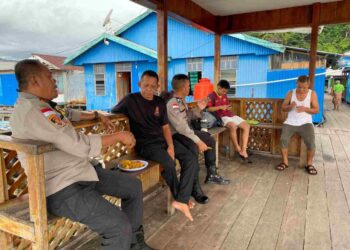 Kasat Binmas Polresta Sambang Warga Pulau Kosong Edukasikan Kamtibmas