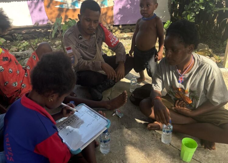 Satgas Si-Ipar kembali hadir Untuk memberikan pembelajaran dasar membaca dan menulis