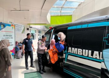 Kapolres Gresik Bantu Bayi Sakit, Bukti Nyata Polri Hadir Untuk Masyarakat