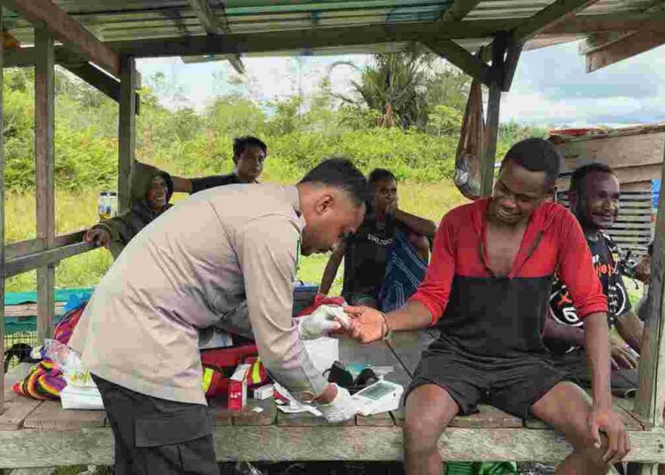 Satgas Keladi Sagu Polres Yahukimo Hadirkan Pelayanan Kesehatan Gratis