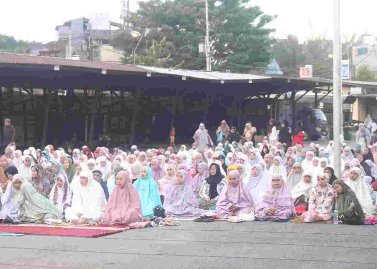 Polda Papua Gelar Sholat Idul Adha 1446 H di Mapolda Papua