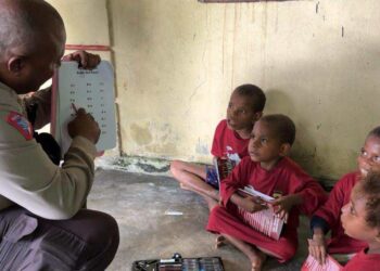 Hadirkan Semangat Belajar Membaca dan Berhitung Dalam Polisi Pi Ajar