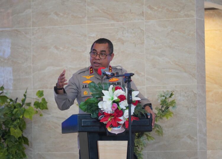 Kapolda Papua Barat Tekankan Pentingnya Etika Polri Kepada Bhayangkari di Teluk Bintuni