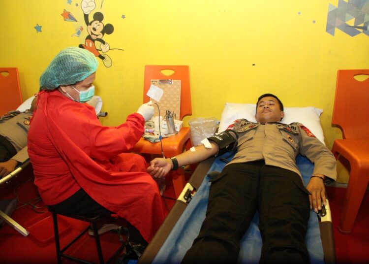 Bhakti Kesehatan Polri dalam Rangka Hari Bhayangkara ke-79, Polda Kalbar Hadirkan Layanan Kesehatan Gratis Bagi Masyarakat