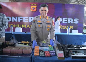 Bersama Forkopimda, Kapolda Jabar Perlihatkan Lokasi Judi Kasino Berkedok Tempat Futsal dan Biliard di Bandung