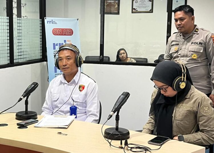 Dialog Interaktif Bahas “Wujudkan Generasi Muda Papua Bebas Narkoba” Di Stasiun LPP RRI Jayapura