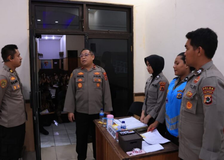 Wakapolda Papua Tinjau Pemeriksaan Administrasi Akhir Penerimaan Bintara Polri T.A. 2025