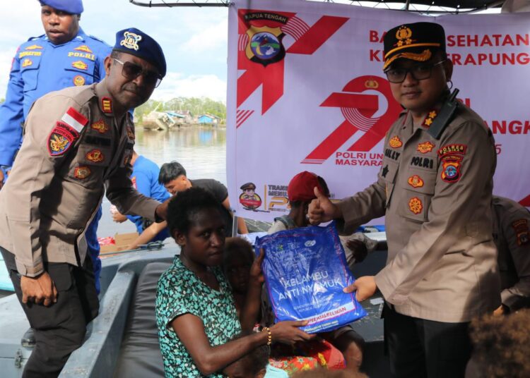 Polres Mimika Gelar Bakti Kesehatan Klinik Terapung Di Kampung Cendrawasih Dalam Rangka Hut Bhayangkara Ke-79