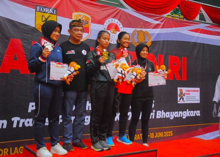 Cerita Polwan Brimob Polda Metro Raih Medali di Piala Kapolri 2025