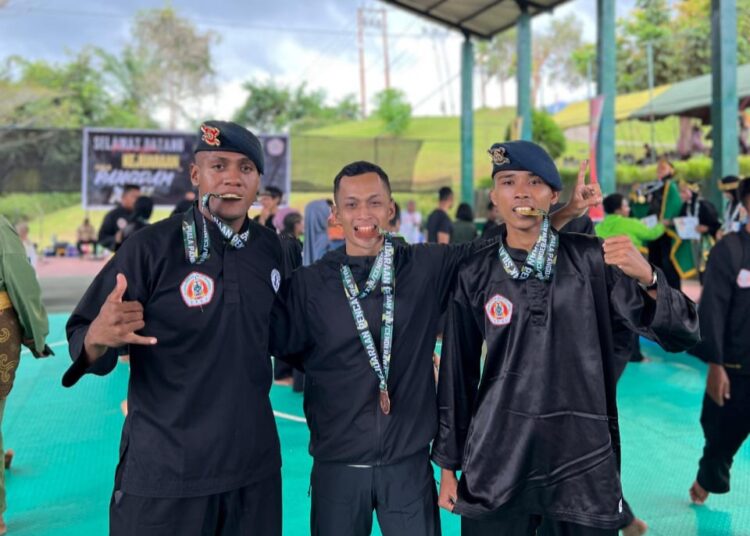Tiga Personel Polda Papua Raih Prestasi di Kejuaraan Pencak Silat Piala Pangdam XVII/Cenderawasih 2025