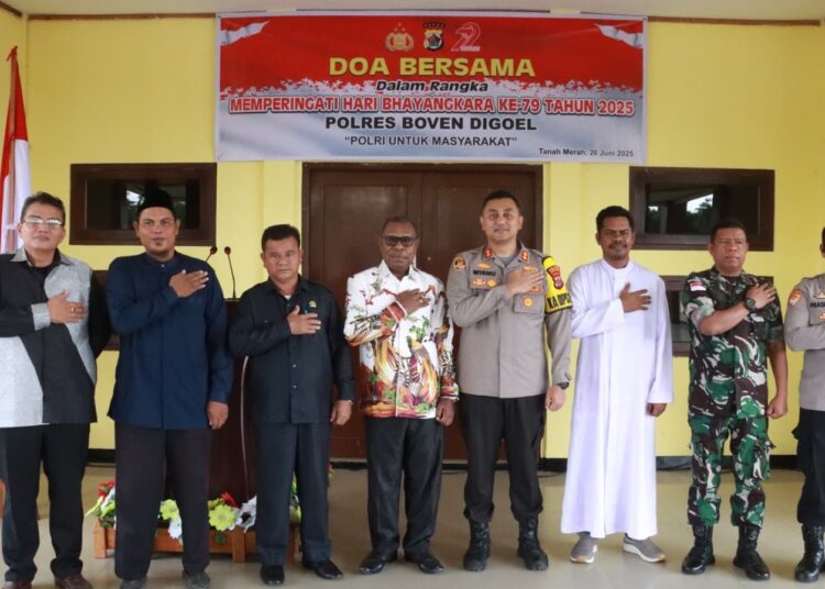 Polres Boven Digoel Gelar Doa Lintas Agama, Perkuat Sinergi dan Toleransi Sambut Hari Bhayangkara ke-79