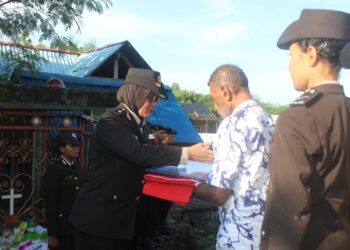 Pengabdian Terakhir: Polda Papua dan Keluarga Iringi Pemakaman AKBP (Purn) Marice Robaha