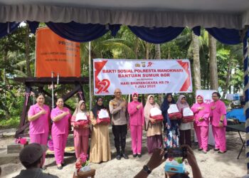 Memperingati hari bhayangkara Polresta Manokwari Bangun Sumur Bor di Komplek BLK Sanggeng