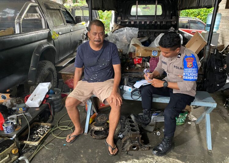 Satgas Keladi Sagu Polres Jayapura Gelar Patroli Kesehatan dan Pengobatan Gratis di Kehiran dan Pasar Lama Sentani