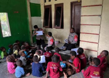 Hadirkan Semangat Belajar Membaca dan Berhitung Dalam Polisi Pi Ajar