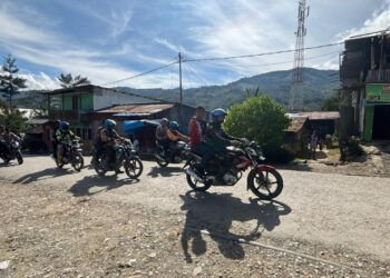 Inovatif dan Humanis, Polres Tolikara Gandeng Komunitas Ojek dalam Patroli Siaga Pasca HUT Bhayangkara ke-79