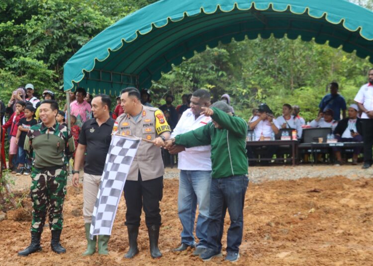 Kapolres Boven Digoel resmi buka kejuaraan Grasstrack dan Motor Cross dalam rangka Hari Bhayangkara ke 79
