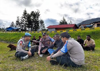Program Satgas Keladi Sagu ORC 2025 Polres Peg. Bintang Hadir Ikhlas Memberikan Pelayanan Kesehatan Pemeriksaan Tekanan Darah Kepada Masyarakat