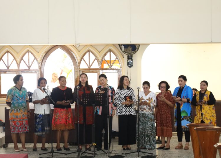 Pengurus Bhayangkari Daerah Papua Gelar Ibadah Oikumene, Perkuat Iman dan Peran Sebagai Penolong Suami