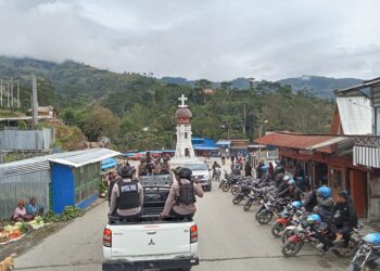 Patroli Regu Siaga Polres Tolikara Gandeng Sopir Lajuran, Ciptakan Situasi Aman dan Kondusif di Kota Karubaga