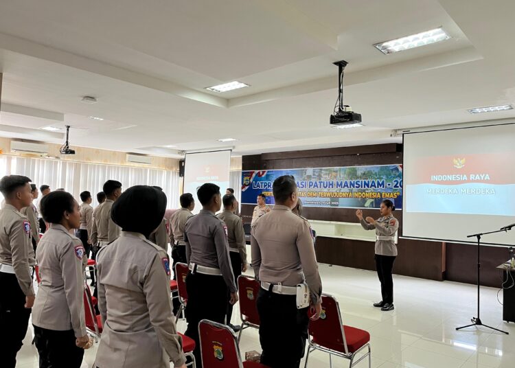 Polda Papua Barat Gelar Latpraops Patuh Mansinam 2025, Siapkan Personel Hadapi Operasi Lalu Lintas