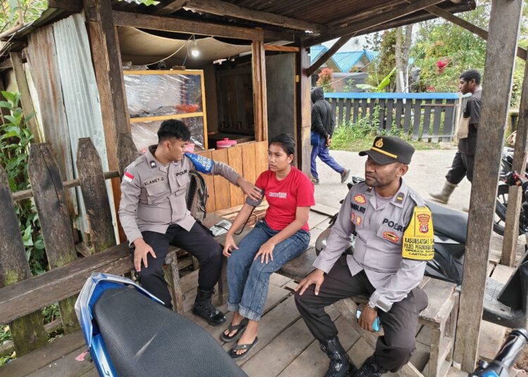 Program Satgas Keladi Sagu ORC 2025 Polres Peg. Bintang Berikan Pelayanan Kesehatan Bagi Para Pengemudi Ojek